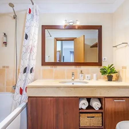 To By Homie * Funchal (Madeira)