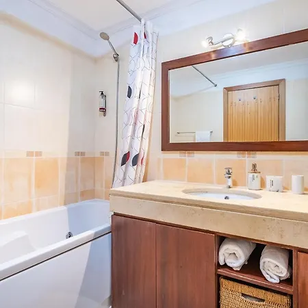 Appartement To By Homie Funchal (Madeira)
